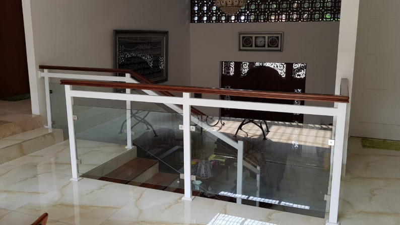 Dijual Rumah tinggal, nyaman dan lokasi strategis @Jurangmangu Pondok Aren