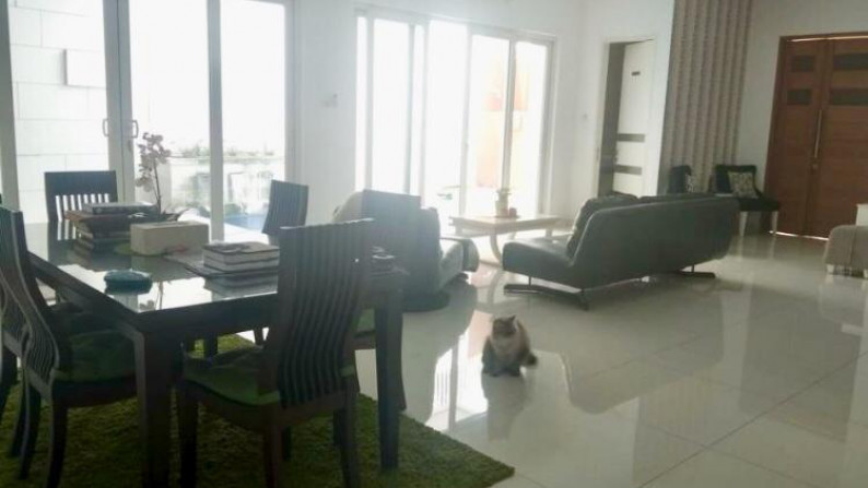 Rumah Siap Huni, Hunian Nyaman dan Asri @Emerald View, Bintaro