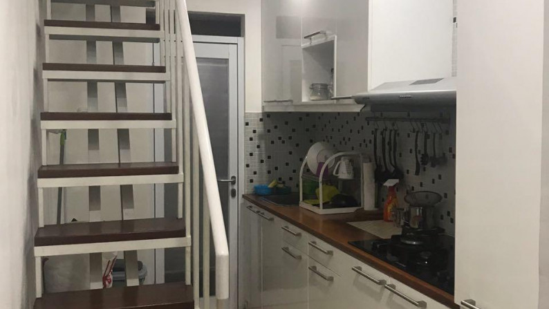 Dijual Rumah Siap Huni, Hunian Asri, dan Nyaman @Camar, Bintaro Sektor 3