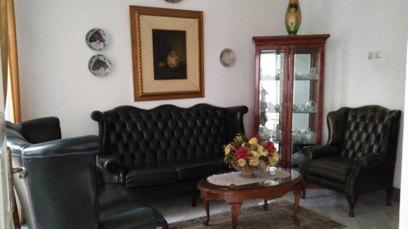 Rumah Siap Huni, Hunian Nyaman dan Asri @H Nawi Dalam, Gandaria