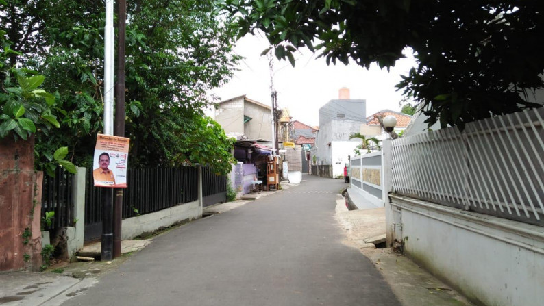 Rumah Siap Huni, Hunian Nyaman dan Asri @H Nawi Dalam, Gandaria