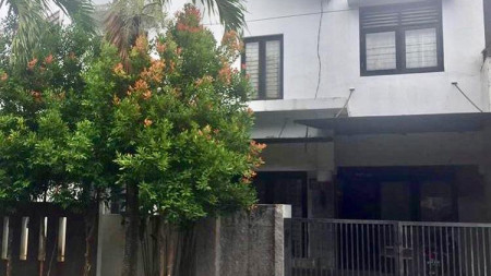 Rumah Siap Huni, Lokasi Strategis, dan Hunian Nyaman @ Mertilang, Bintaro Jaya