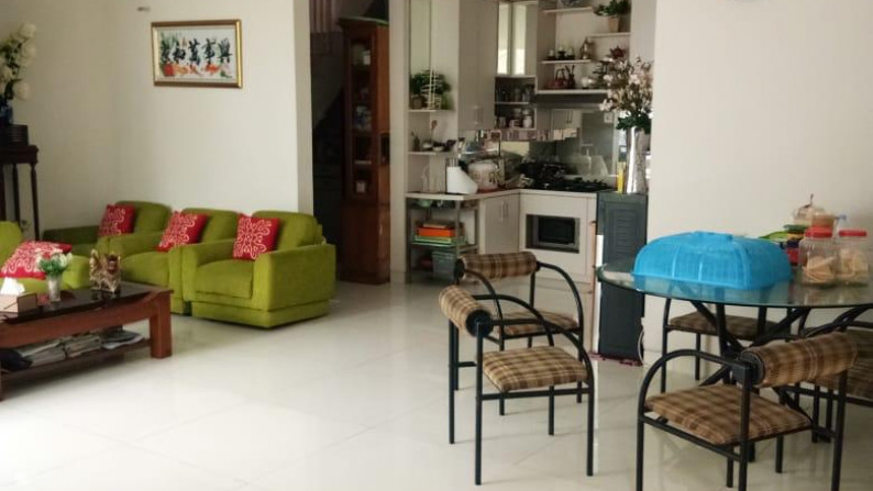 Rumah Siap Huni, Posisi HOOK, Hunian Nyaman dan Asri @Discovery Lumina, Bintaro