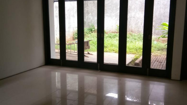 Rumah Siap Huni, Hunian Nyaman dan Asri @The Orchid, Jombang, Bintaro