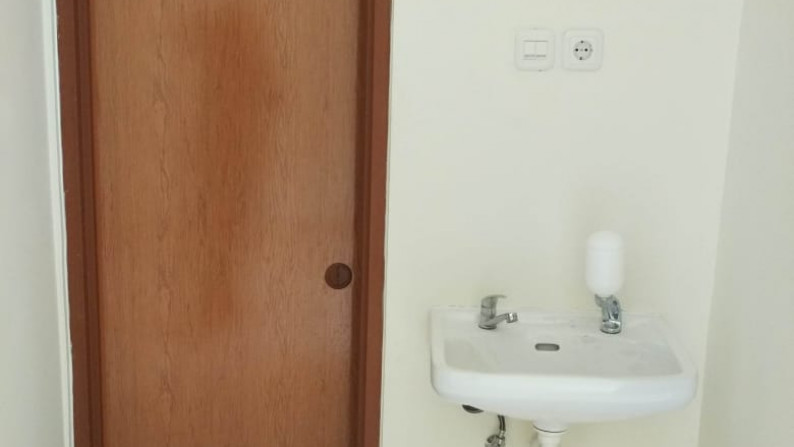 Rumah Minimalis, Dalam Komplek, dan Hunian Nyaman @Perum Nuansa Puri Lestari, Ciledug