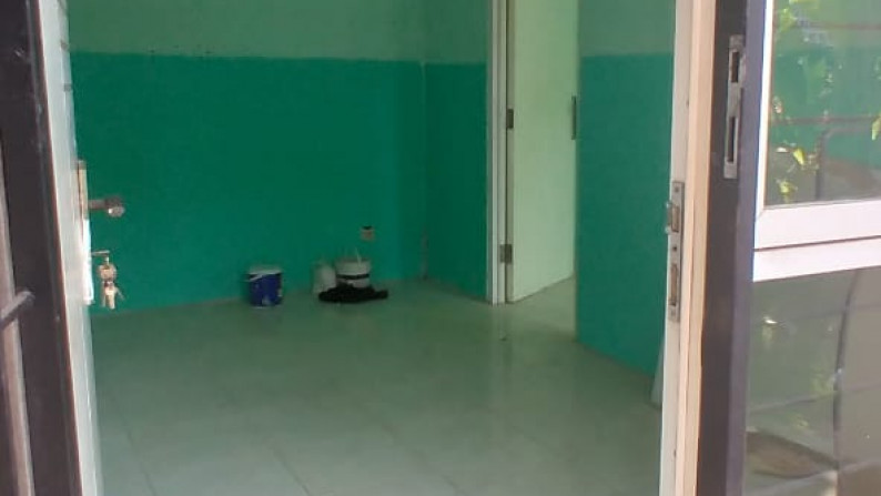 Rumah Minimalis Terdapat Halaman Depan @Dhaya Pesona, Ciputat