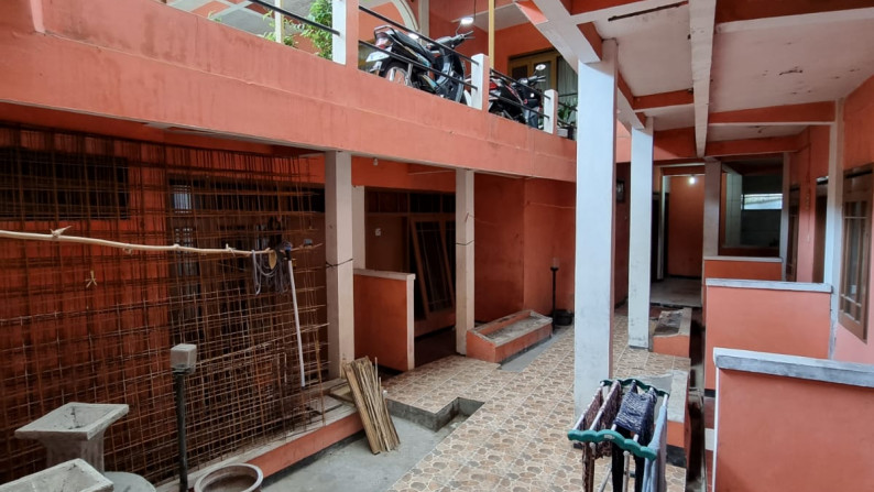 Dijual Rumah dan Tempat Kost Sayap Siliwangi