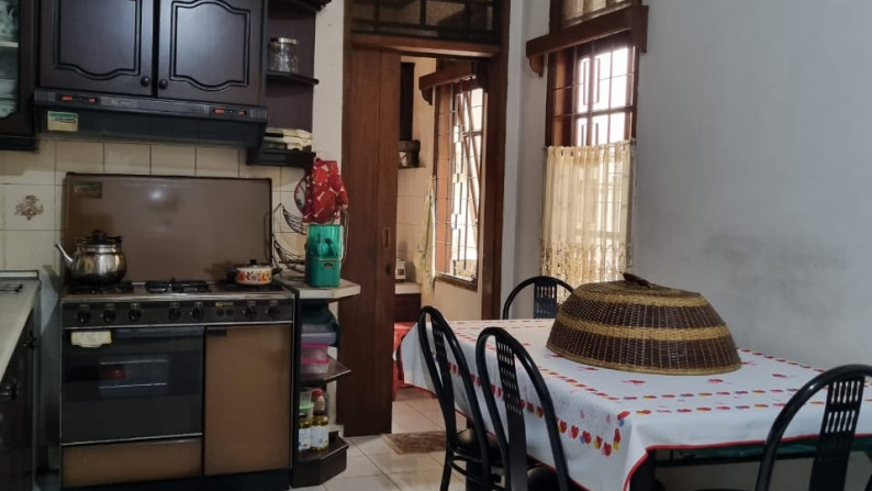 Rumah Siap Huni dan Strategis @Komplek Larangan Indah