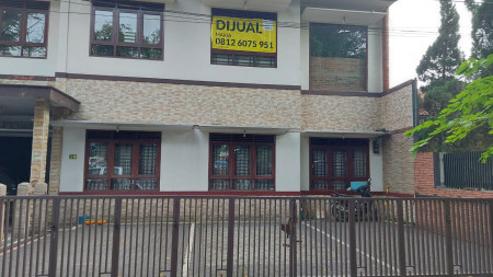 Dijual Rumah Kantor Sayap Surapati