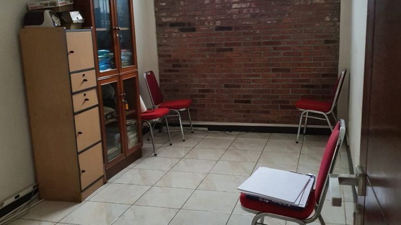 Dijual Rumah Kantor Sayap Surapati