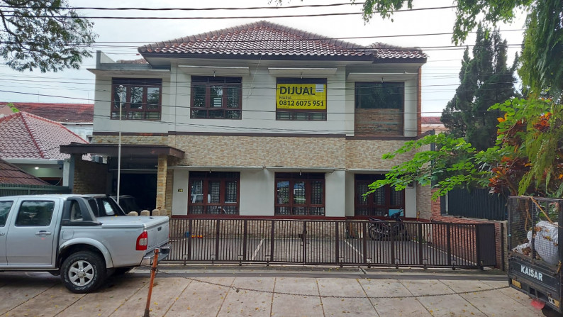 Dijual Rumah Kantor Sayap Surapati