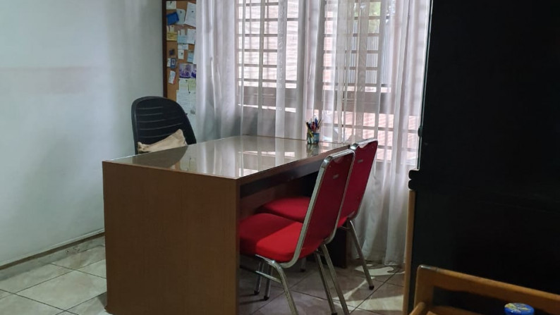 Dijual Rumah Kantor Sayap Surapati