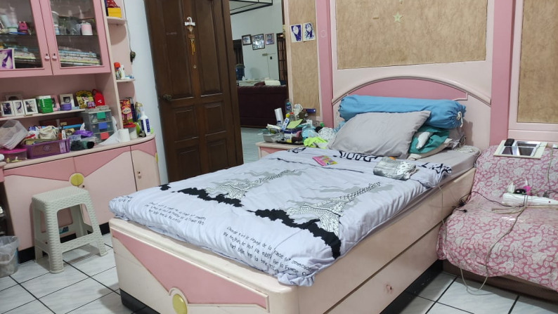 Dijual rumah furnished di Kolonel Masturi, Cimahi 