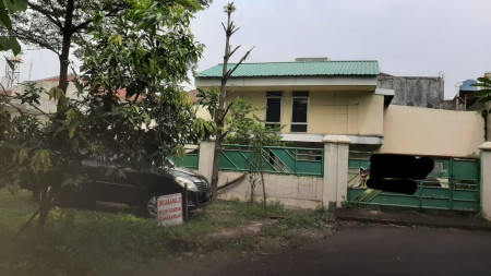 Dijual Tanah + Gudang di Taman Kedoya Baru, Jakarta Barat