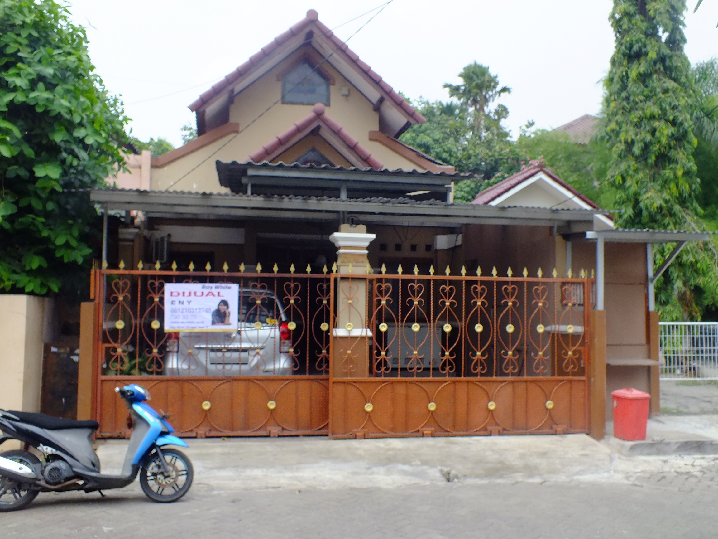 Rumah dibawah harga pasaran, Bagus, rapi siap huni di Villa Bintaro Regency