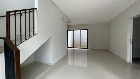 Rumah BARU, Siap Huni dan Hunian Nyaman @Discovery Amore, Bintaro