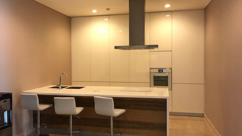 For Sale/Rent 2 BR Furnished @ Pakubuwono House, Jakarta Selatan