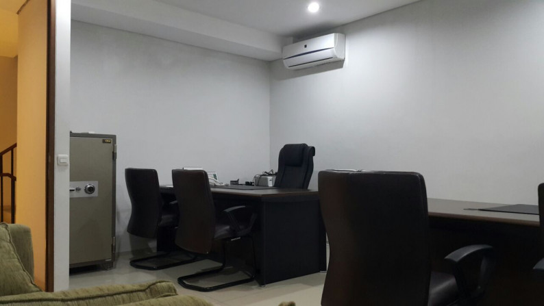 Dijual Ruko 21/2 lantai di Komplek Taman Meruya Plaza - Kembangan - Jakarta Barat