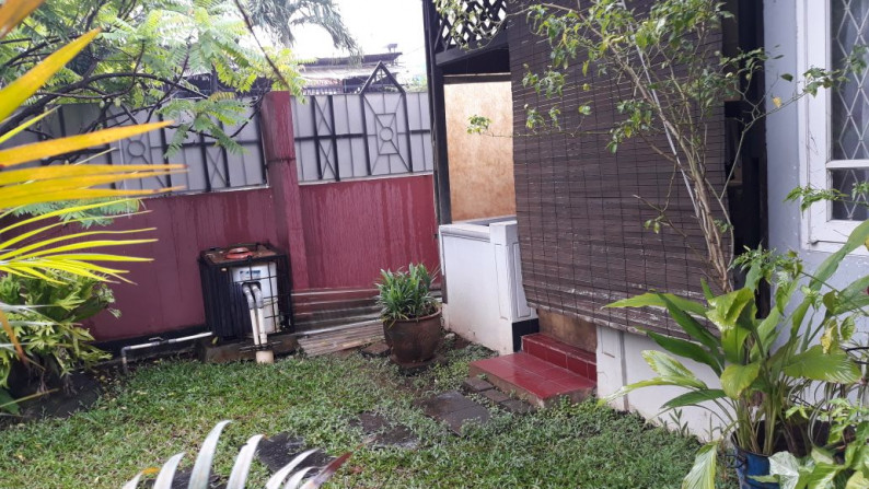 Rumah di sektor 4 Bintaro Jaya.