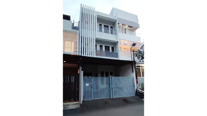 Rumah Full Renov Janur Asri Kelapa Gading Luas 6x18m2