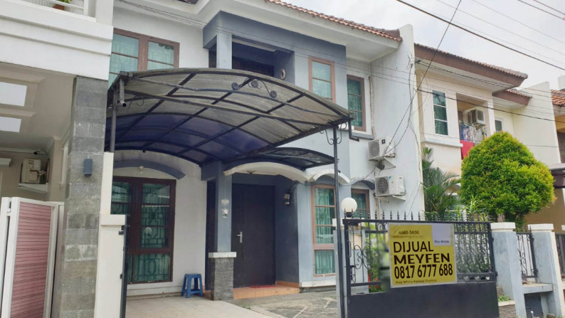 Rumah Semi furnish jalanan lebar 2,5 Mobil  di Gading Arcadia Kelapa Gading Luas 8x15m2