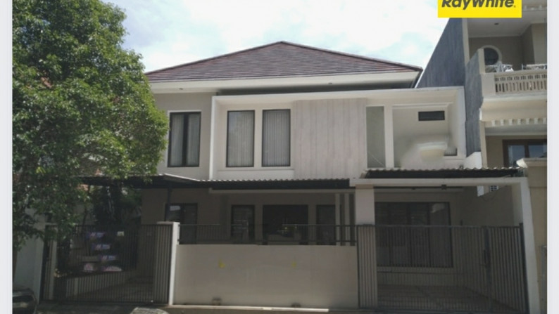 Dijual Rumah Internasional Village Citraland Surabaya Modern dekat GWalk plus PAGAR 