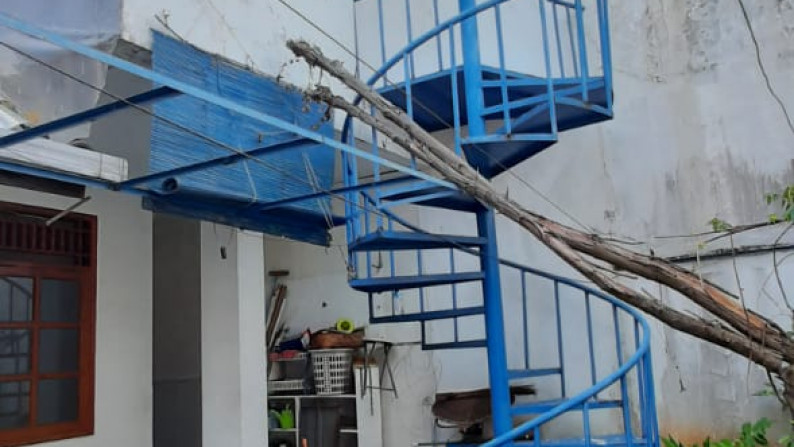 Rumah Standar Asri Lingkungan Kost Dekat Kampus STAN Di Area Pondok Jaya