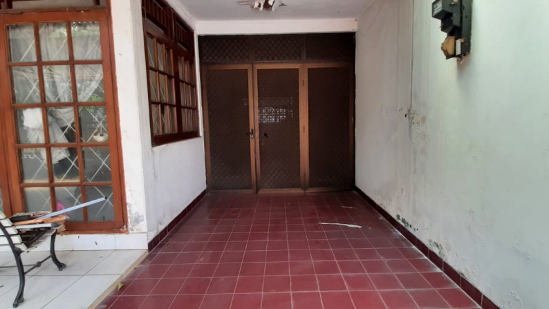 Rumah Standar Asri Lingkungan Kost Dekat Kampus STAN Di Area Pondok Jaya