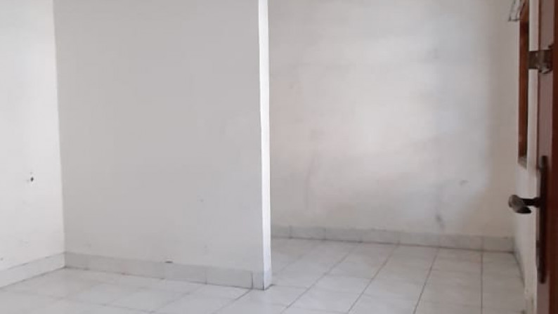 Rumah Standar Asri Lingkungan Kost Dekat Kampus STAN Di Area Pondok Jaya