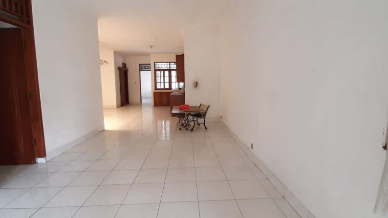 Rumah Standar Asri Lingkungan Kost Dekat Kampus STAN Di Area Pondok Jaya