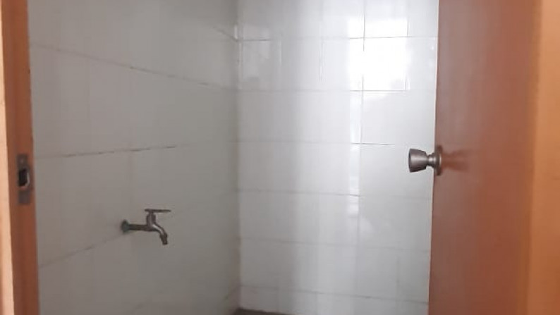 Rumah Standar Asri Lingkungan Kost Dekat Kampus STAN Di Area Pondok Jaya