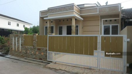 Flash Sale. Rumah Bumi Puspitek Asri, BSD