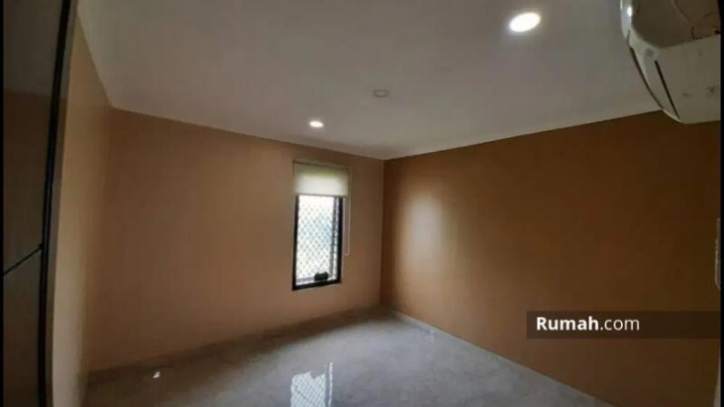 Flash Sale. Rumah Mewah Delatinos Cluster Buenos Aires, BSD