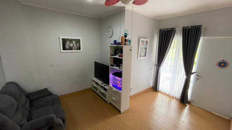Termurah. Rumah 2 lantai Serpong Lagoon, BSD