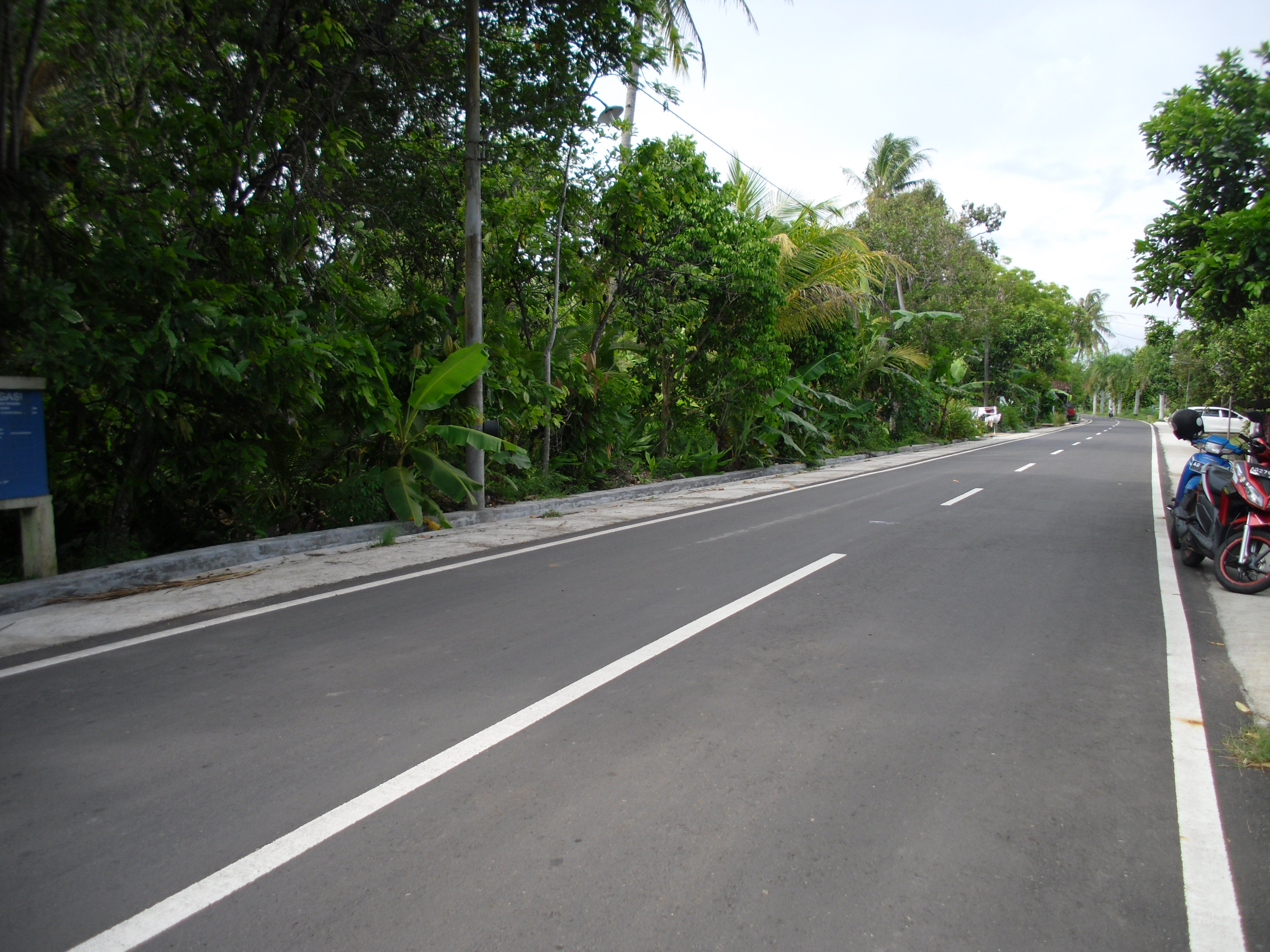 TANAH DI PINGGIR JALAN RAYA, DI SUMBER ARUM, MOYUDAN, SLEMAN.