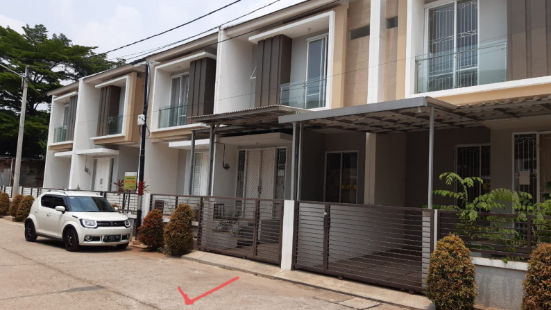 Dijual Rumah Baru Asri 2 Lt. di Cluster Cytrine,  Semanan Indah, Jakarta Barat