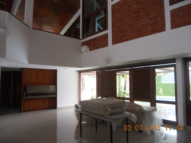 House for rent In Cilandak Area