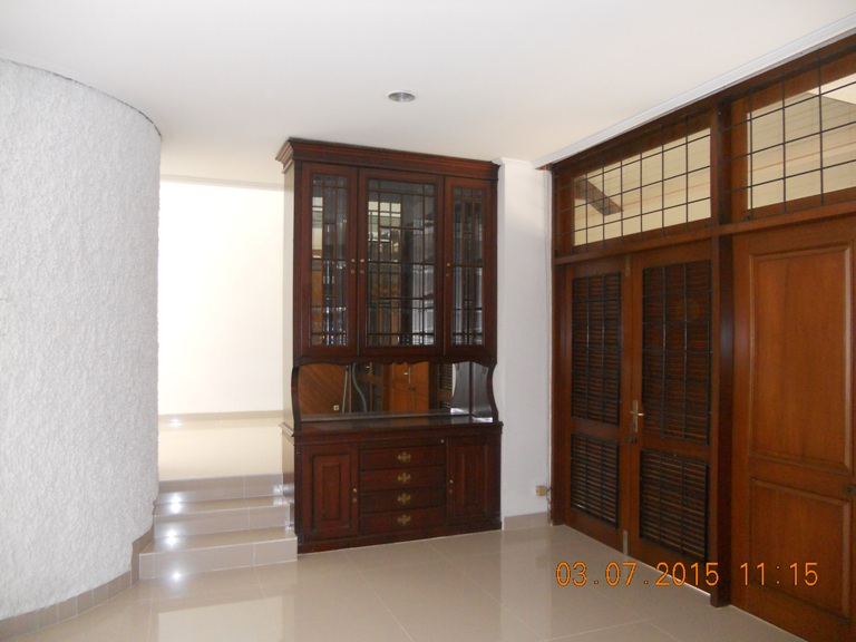 House for rent In Cilandak Area