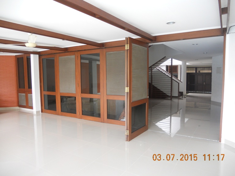 House for rent In Cilandak Area