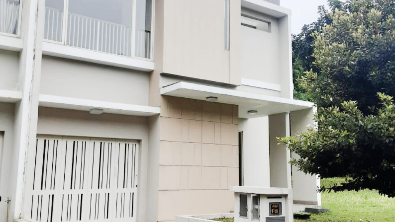 Rumah Bagus Di Cluster Premium Kebayoran Village Bintaro Jaya Sektor 7