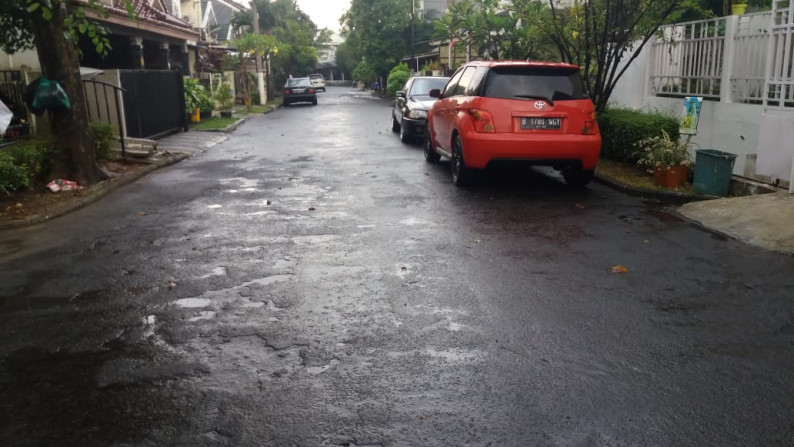 Rumah Bagus Di Cluster Kasuari Bintaro Jaya Sektor 9 Tangerang Selatan