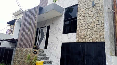 Dijual Rumah Bagus Di Cluster Belezza, Jl Pertanian, Pondok Aren Tangerang Selatan