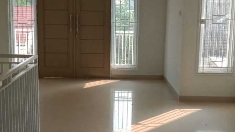 Dijual Rumah Bagus Di Villa Mutiara, Ciputat Tangerang Selatan