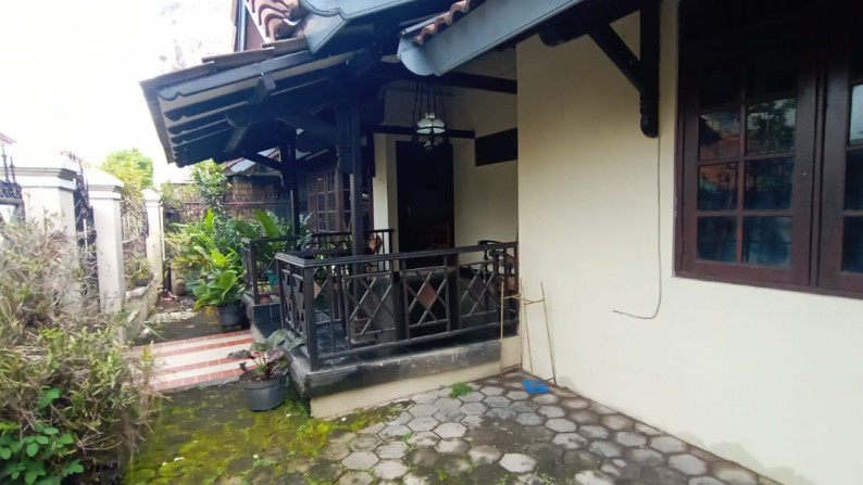 RUMAH TINGGAL 4 KAMAR DEKAT KAMPUS UGM, JL KALIURANG KM 5, SLEMAN