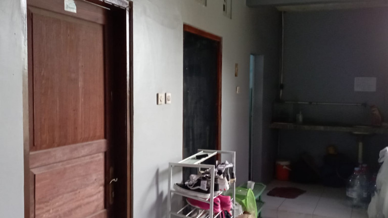 RUMAH KOST AKTIF 19 KAMAR DI DAERAH BANGUNHARJO, SLEMAN