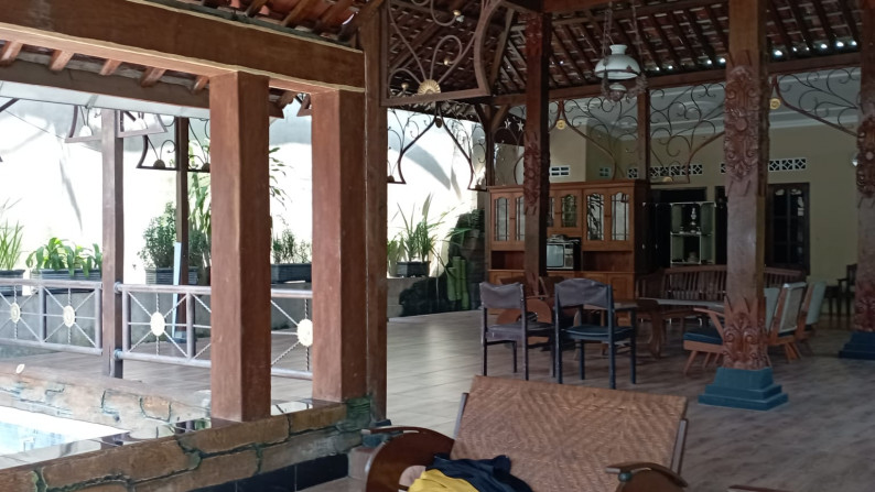 RUMAH JOGLO DEKAT KAMPUS UGM DAN RS SARDJITO, CATURTUNGGAL, DEPOK, SLEMAN