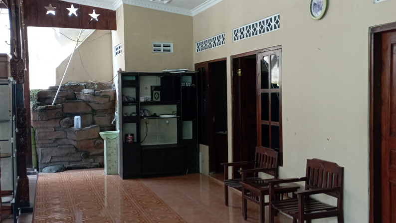 RUMAH JOGLO DEKAT KAMPUS UGM DAN RS SARDJITO, CATURTUNGGAL, DEPOK, SLEMAN