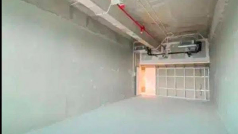 Office Space di Apartemen Ciputra World Office Tower, Surabaya