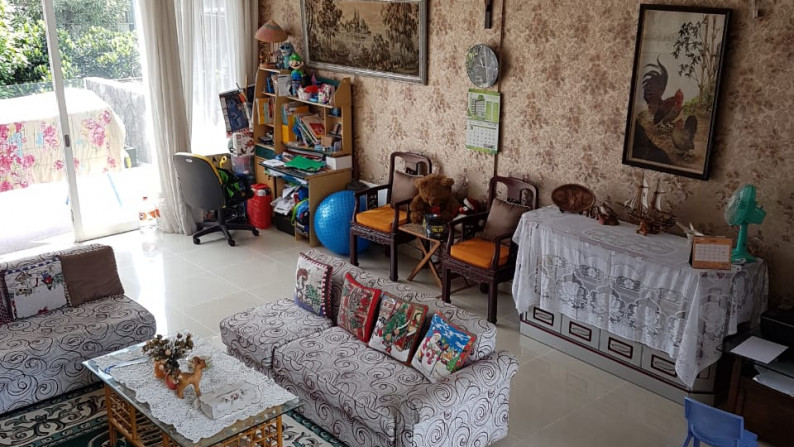 Rumah Siap huni,dalam cluster di Bintaro 7.