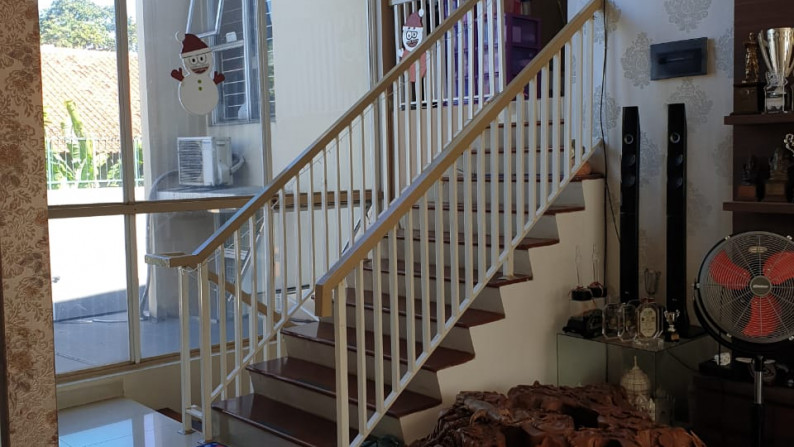 Rumah Siap huni,dalam cluster di Bintaro 7.